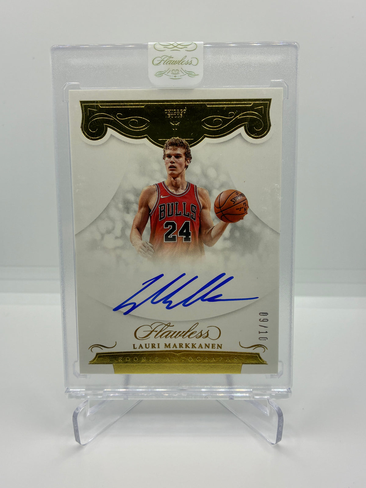 2017-18 Panini Flawless | Lauri Markkanen | No. 9/10
